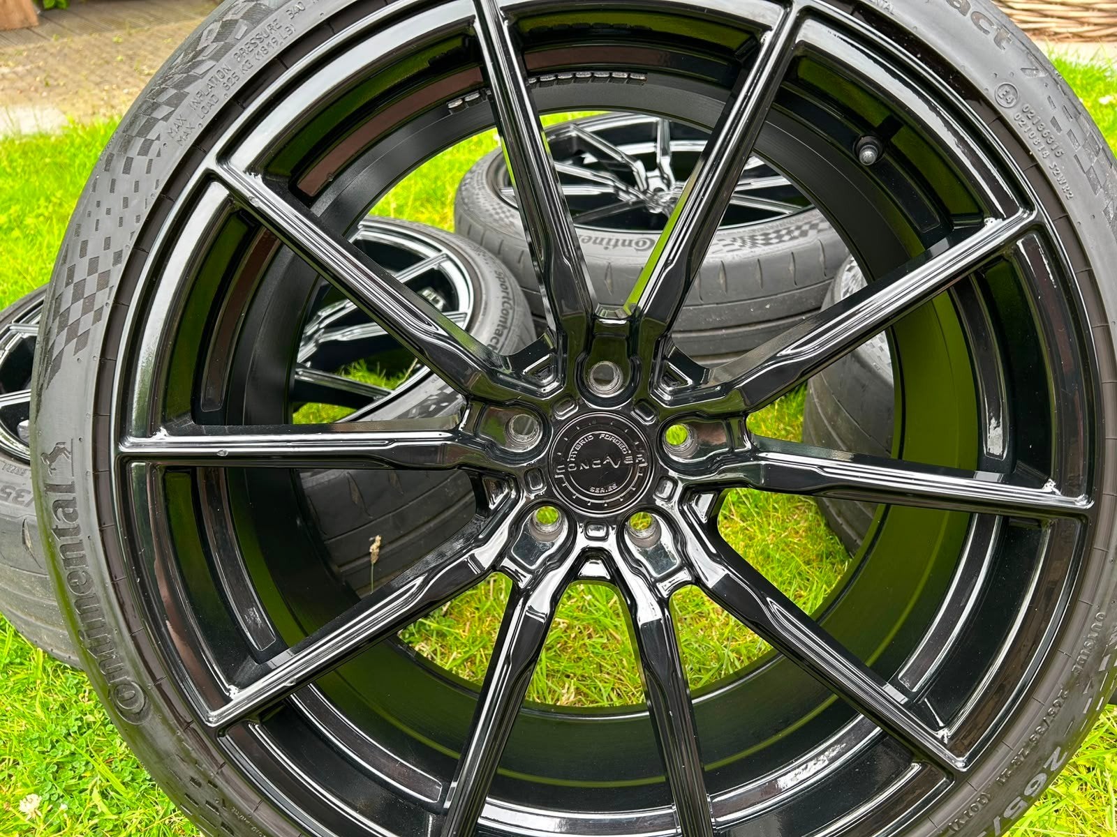 21 Inch Concaver CVR4 Velgen - Platinnum Black ZGAN 2 jaar!, Auto-onderdelen, Banden en Velgen, Ophalen