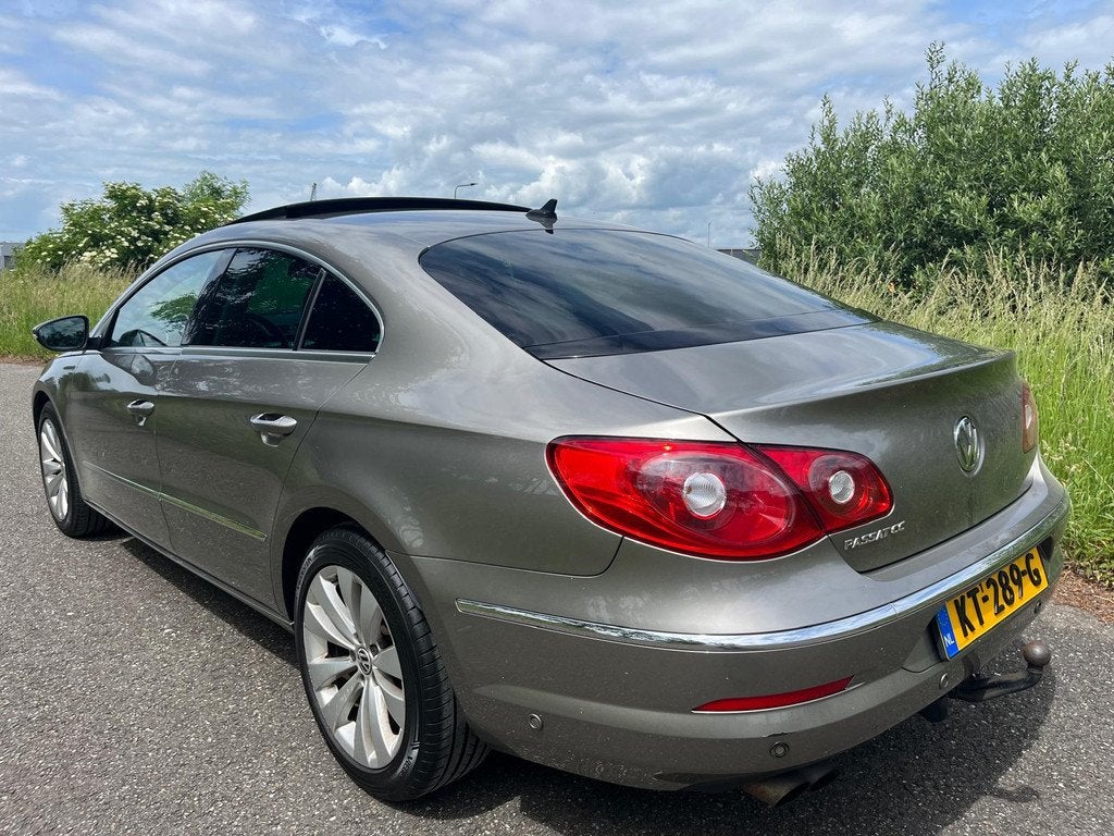 Volkswagen Passat CC 2.0 | Automaat | Clima | Cruise | Panod, Auto's, Volkswagen, Euro 5, 4 cilinders, 1600 kg, Geïmporteerd