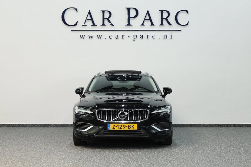 Volvo V60 2.0 T8 Twin Engine AWD R-Design BTW/LED/VIRTUAL/PA, Auto's, Gebruikt, Euro 6, Zwart, Vierwielaandrijving