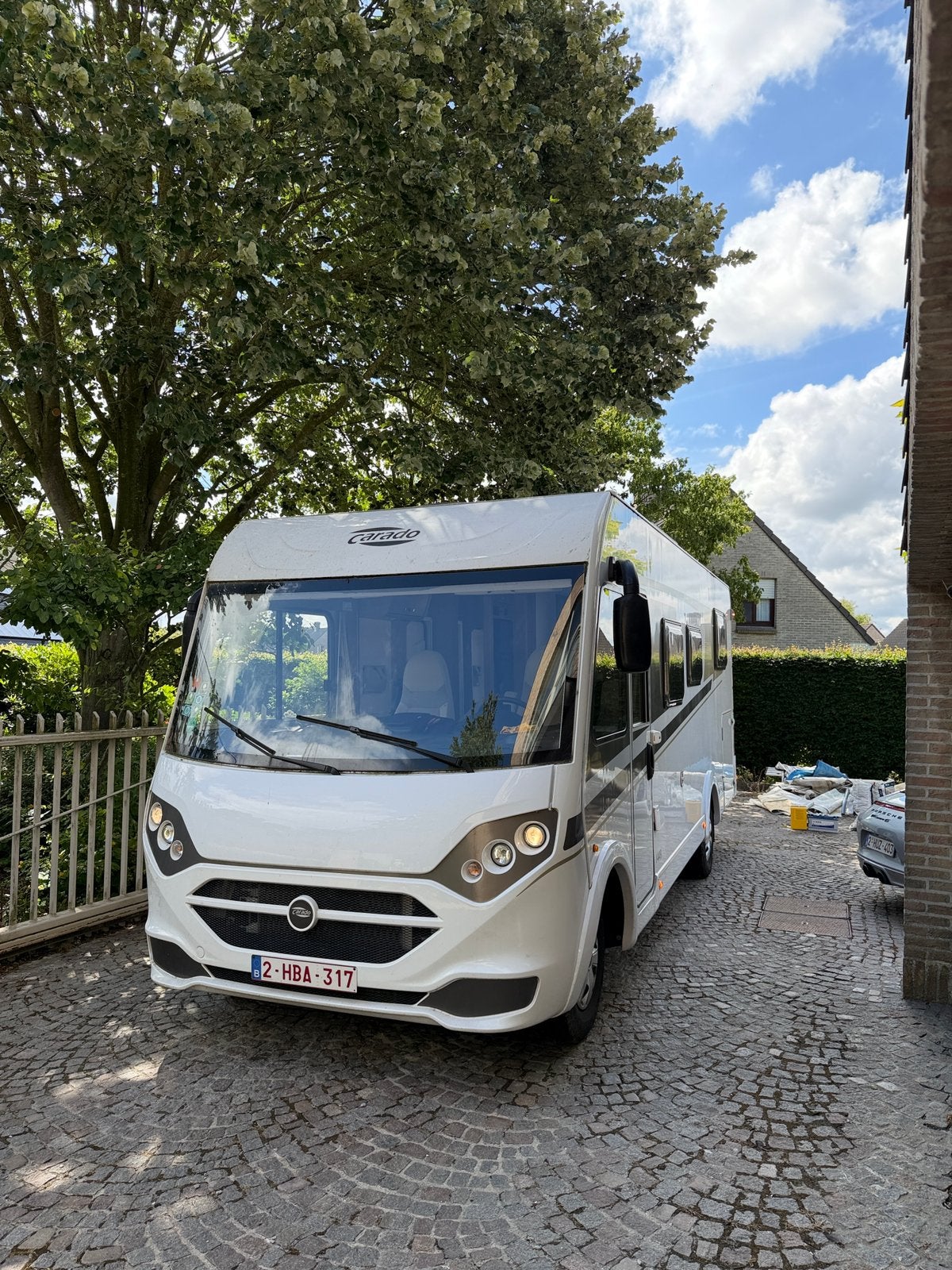 Carado I449 integraalcamper  – automaat – queensbed, Automaat, Fiat, Gaslek-detector, 7 tot 8 meter