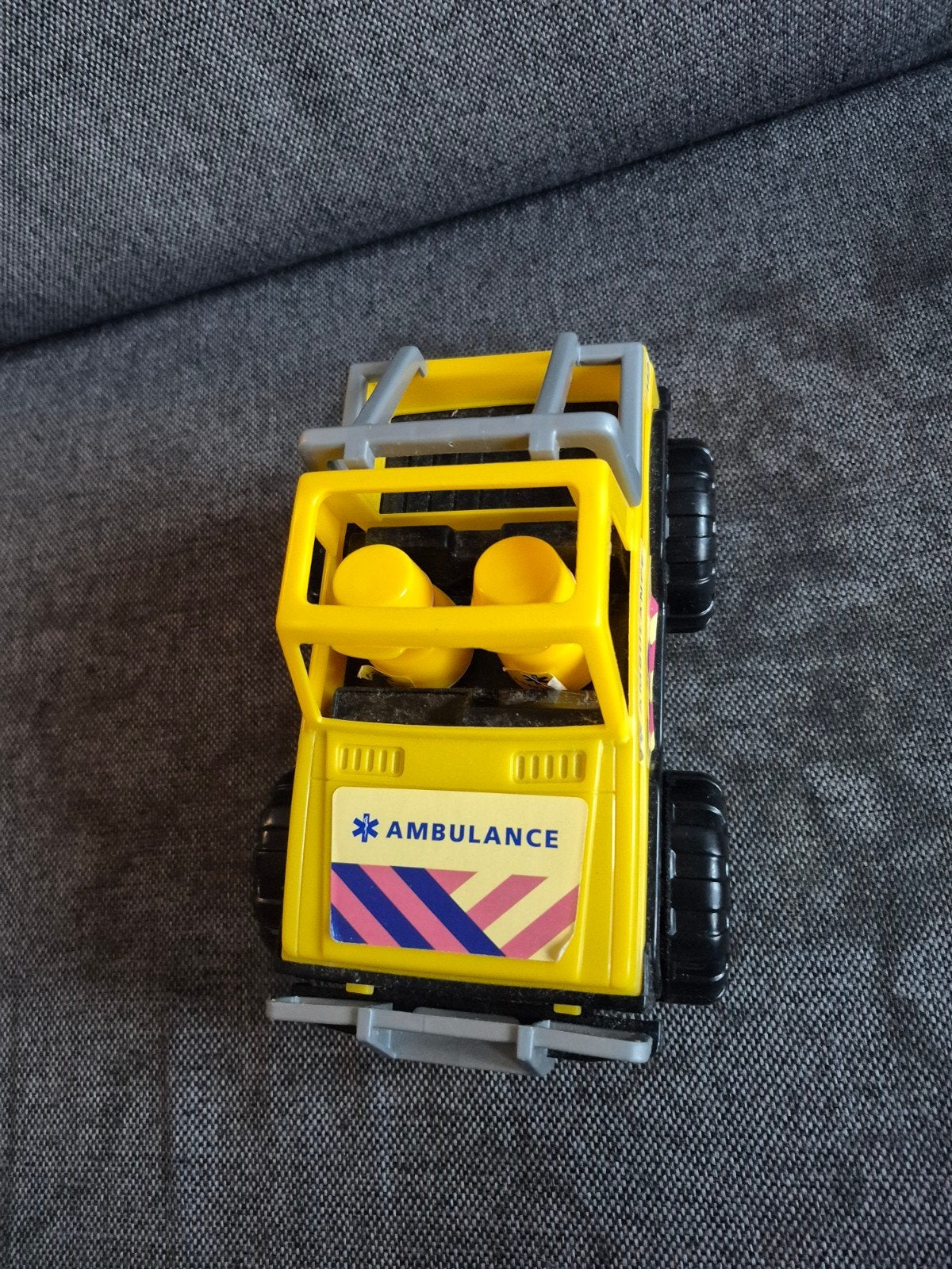 Speelgoed ambulance auto, Ophalen, Zo goed als nieuw, Auto