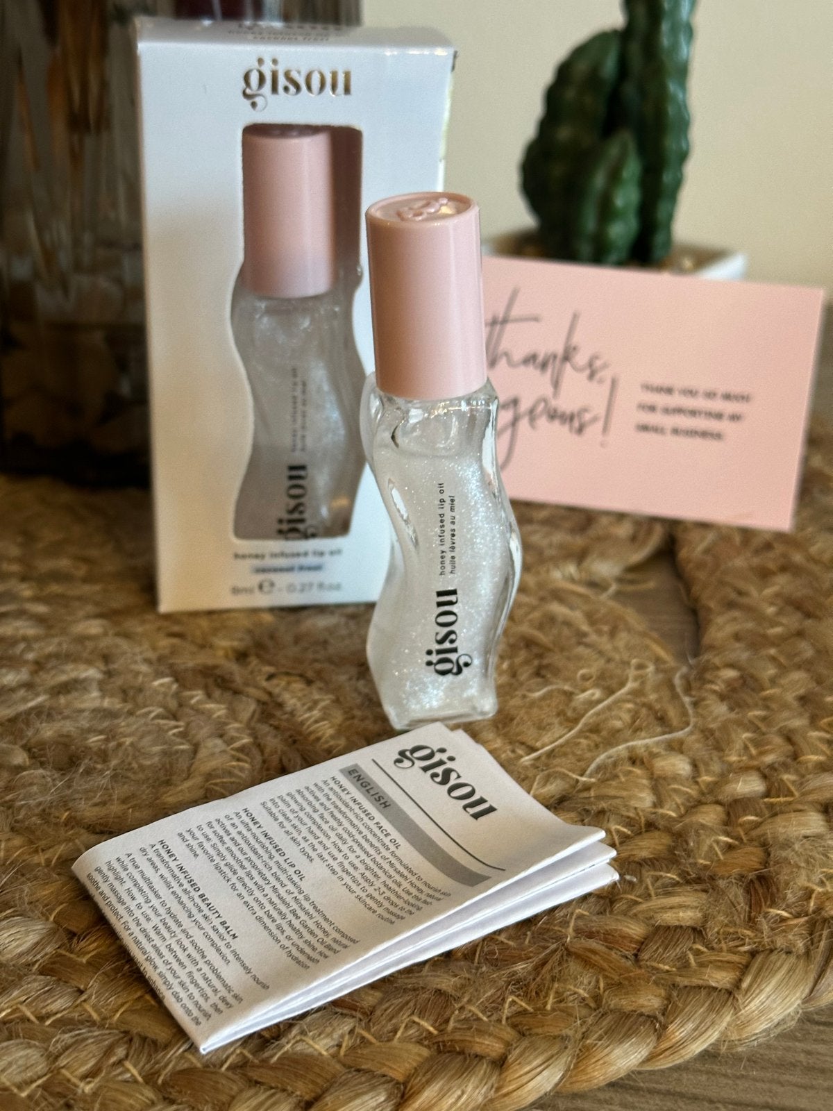 2x NEW Gisou Infused Lip Oil - Cherry & Coconut, Lippen, Verzenden, Nieuw, Make-up