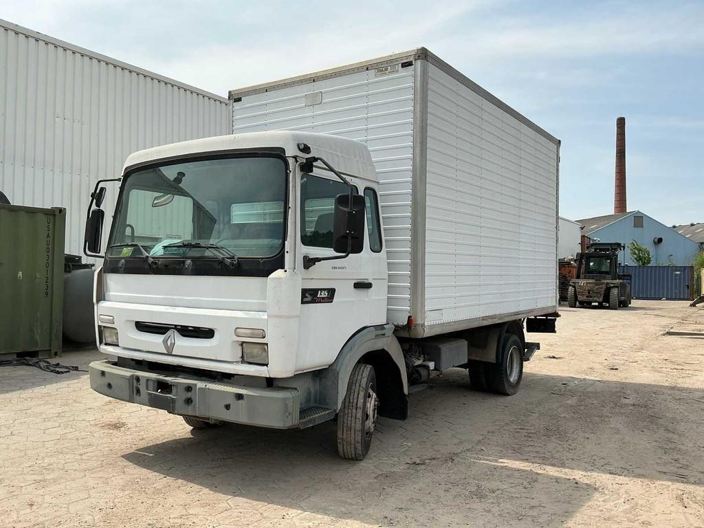 Renault 135 midlifecrisis Vrachtwagen, Auto's, Vrachtwagens, Bedrijf, Renault, Overige brandstoffen
