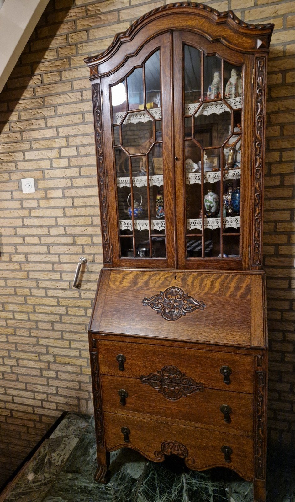 Engelse secretaire eiken. Met leer inleg op uitklapklep, Antiek en Kunst, Ophalen