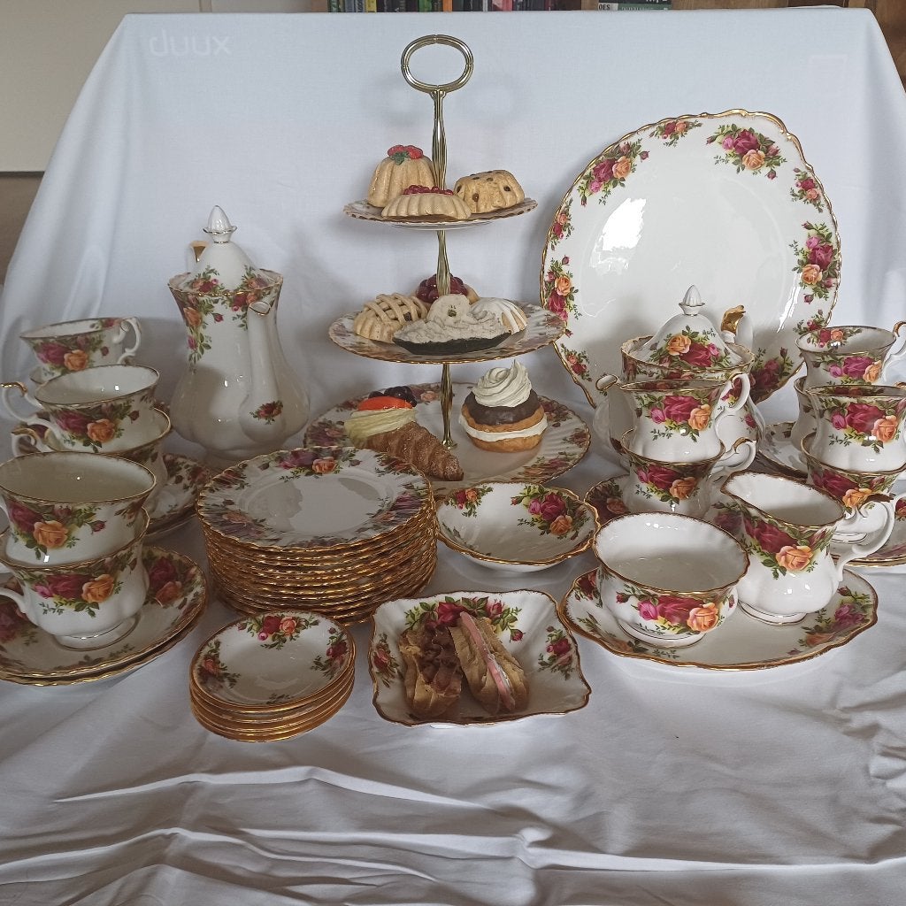 Royal Albert Old Country Roses servies, Ophalen