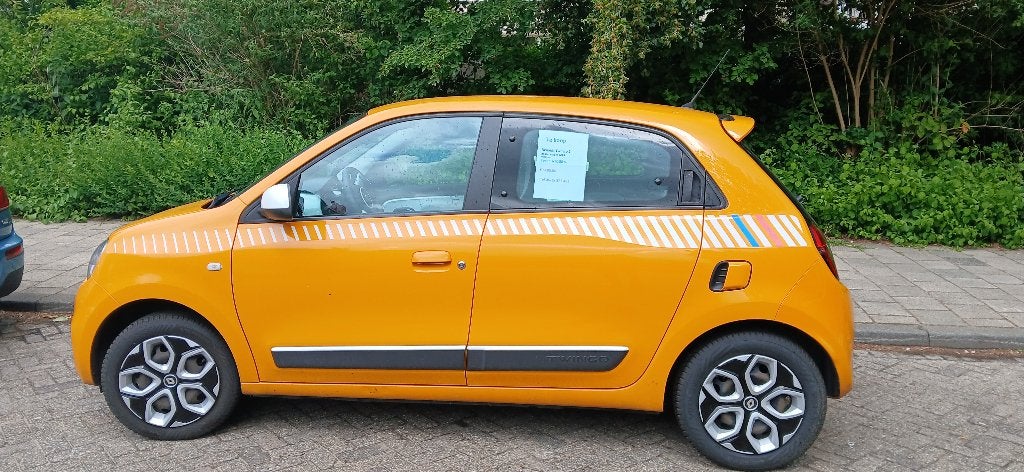 Renault Twingo 1.0 SCe 75pk 2019 Geel, Voorwielaandrijving, Twingo, 31 €/maand, 4 cilinders