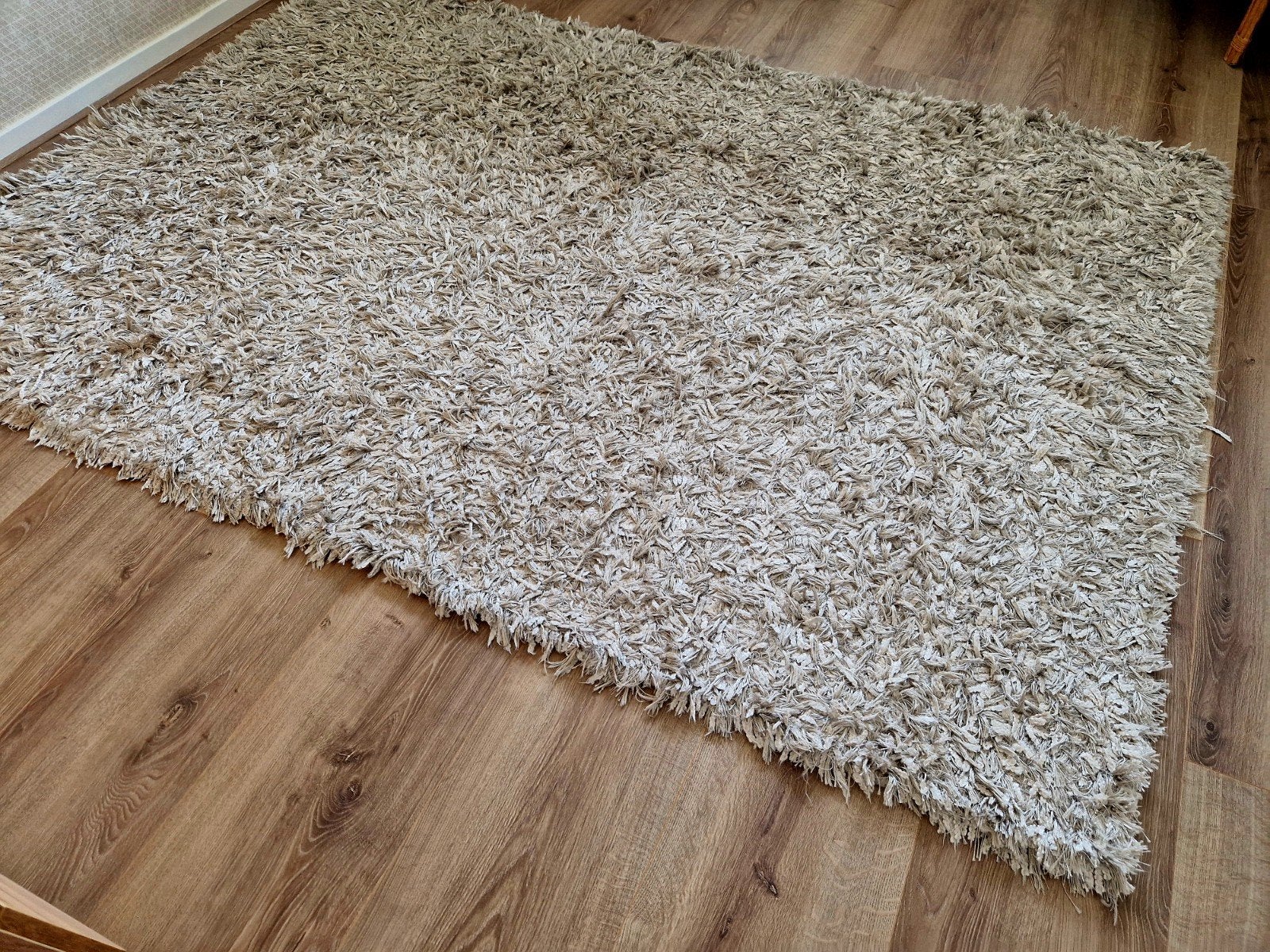 Beige vloerkleed, hoogpolig,  160 x 230 cm, Huis en Inrichting, Stoffering | Tapijten en Kleden, Gebruikt, 150 tot 200 cm, 200 cm of meer