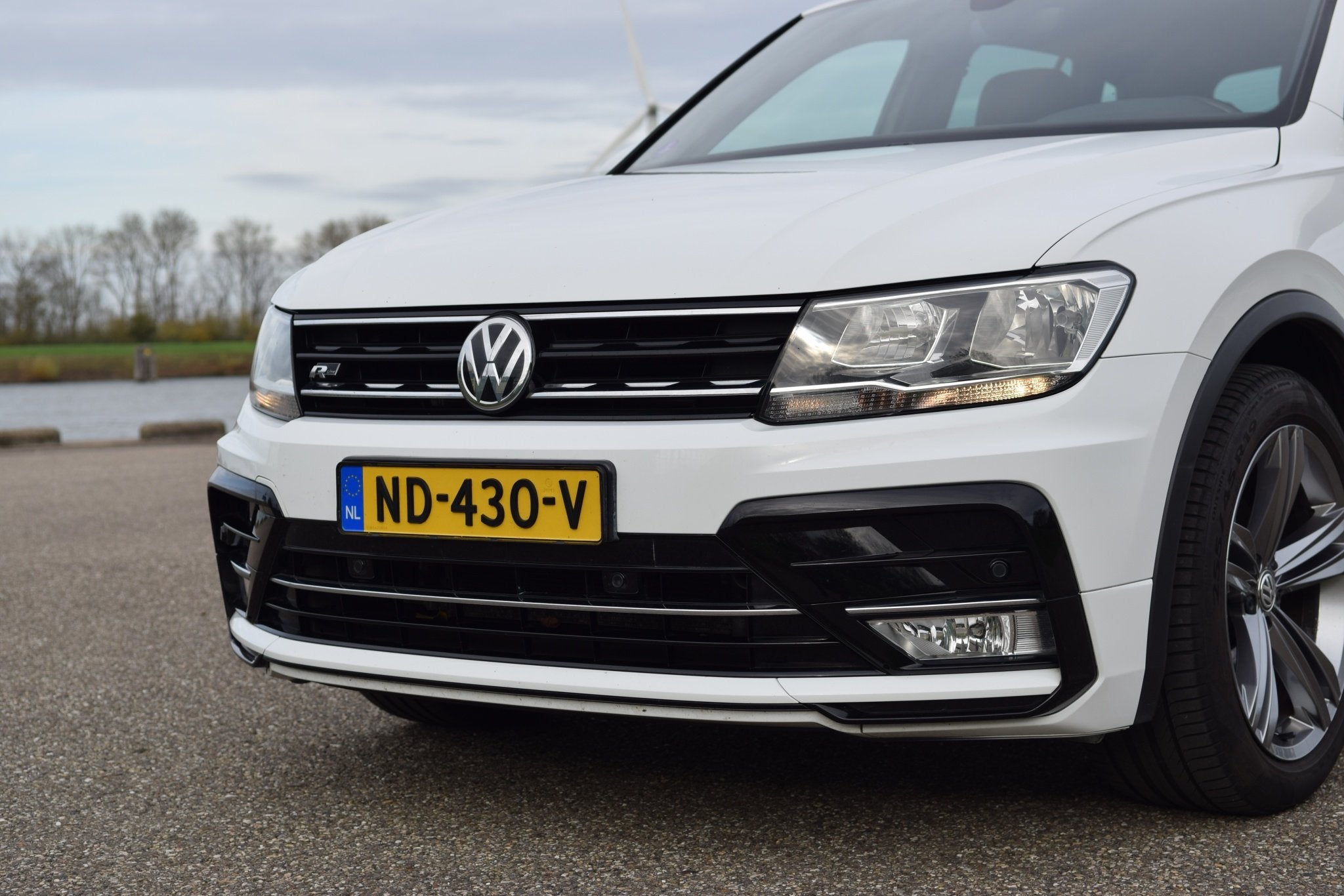 Volkswagen Tiguan 1.4 TSI R-LINE PANO/VIRTUAL (bj 2017), Auto's, Volkswagen, Voorwielaandrijving, 125 pk, Gebruikt, Euro 6