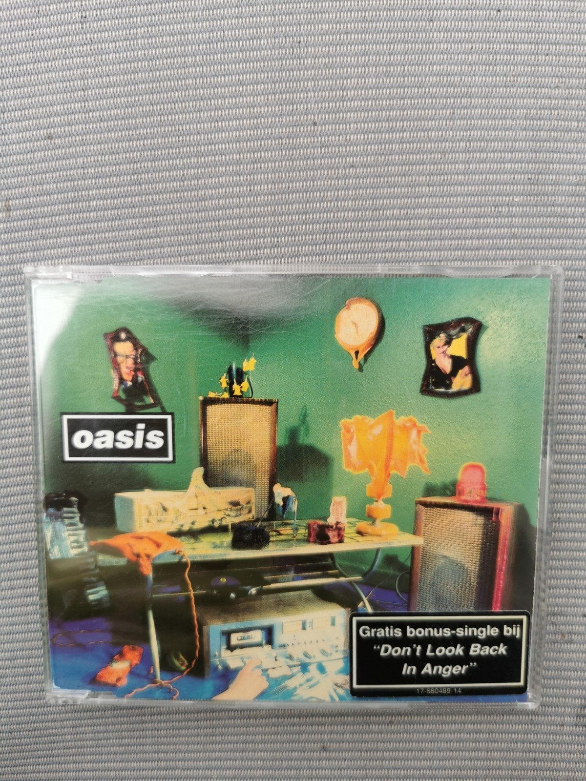 Cd maxi bonus single Oasis -  Shakermaker, Cd's en Dvd's, Ophalen of Verzenden, Gebruikt, Inclusief boekje
