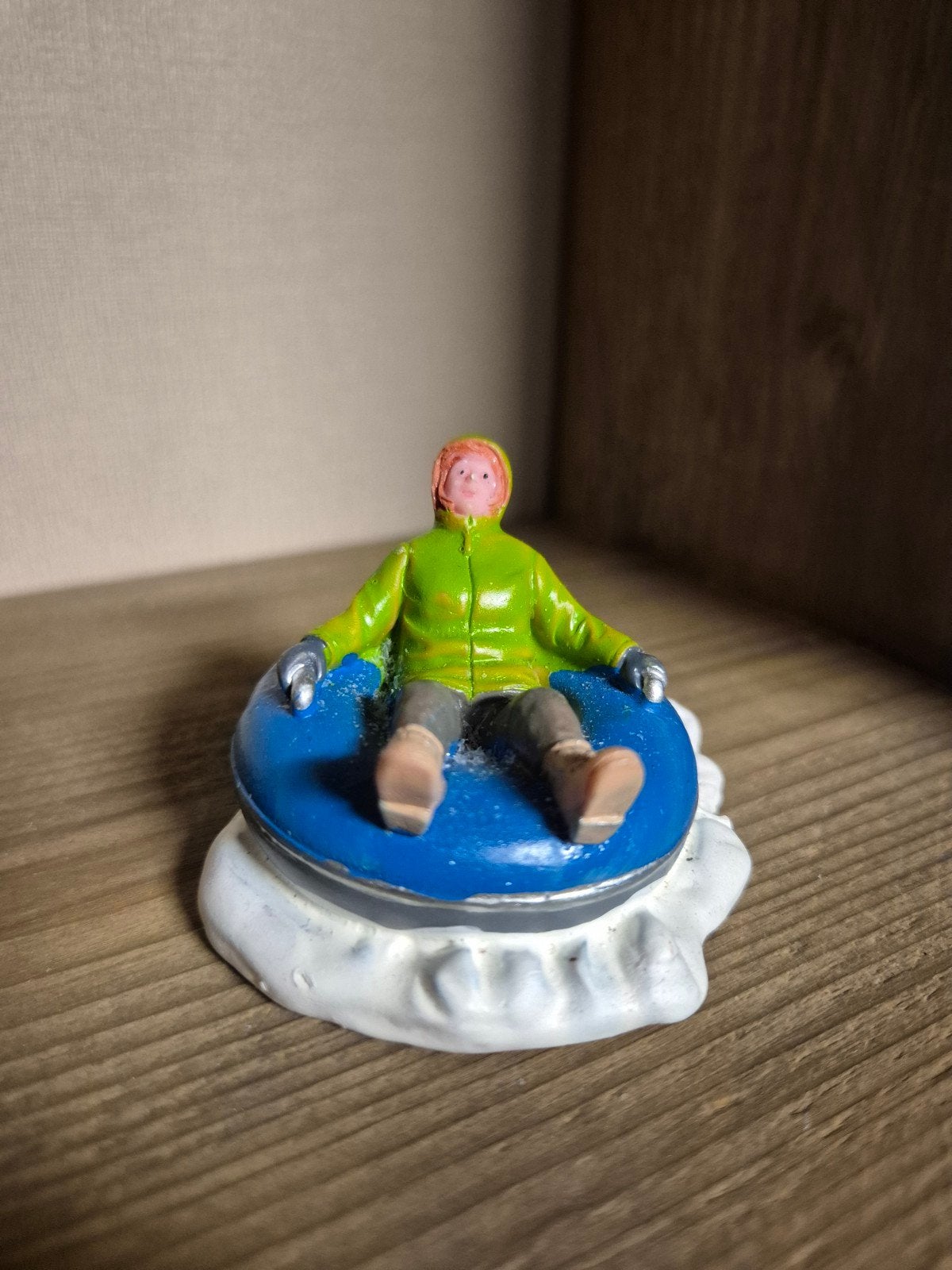 lemax figuur 6 kerstdorp kersthuisjes, Diversen, Ophalen of Verzenden, Zo goed als nieuw