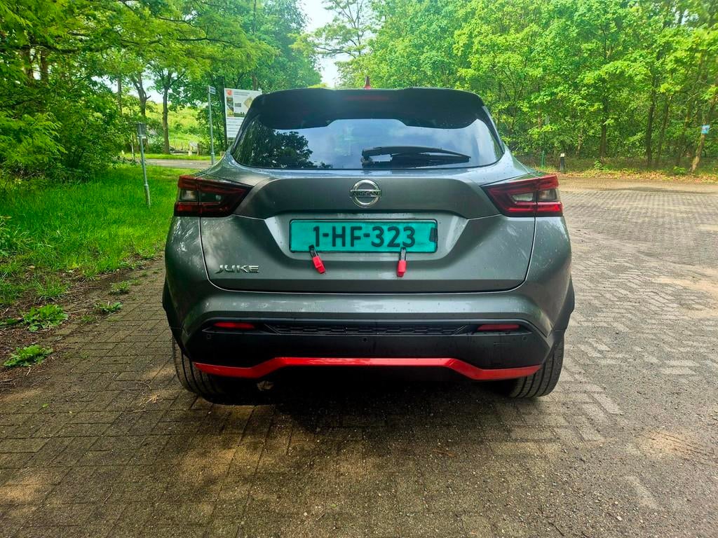 Nissan Juke 1.0 DIG-T Tekna / BOSE geluid / 19 inch, Gebruikt, Zwart, Bedrijf, 3 cilinders