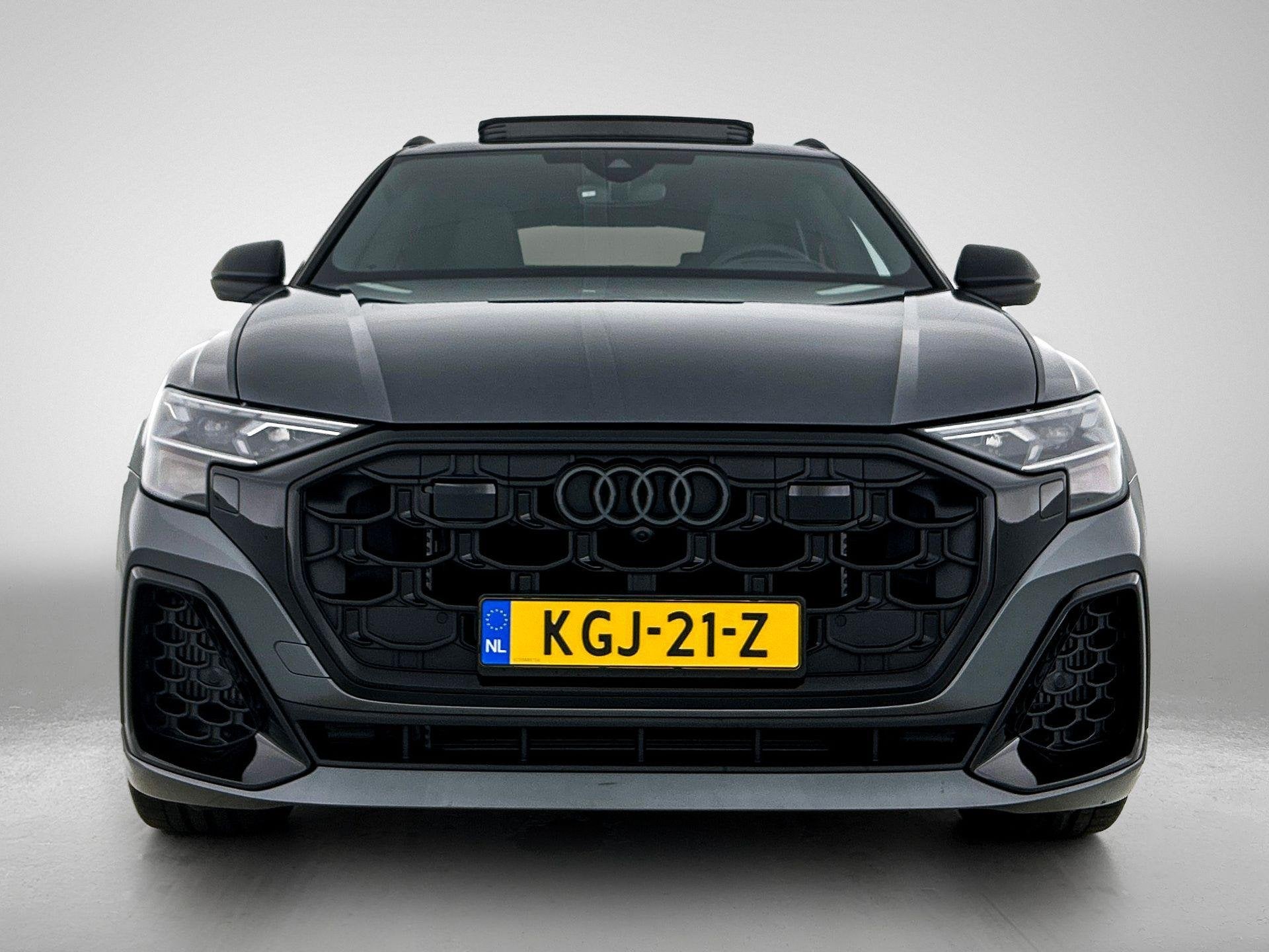 Audi Q8 60 TFSI e quattro Pro Line S Competition 490 PK | S-, 12 maanden, Gebruikt, 2995 cc, Q8