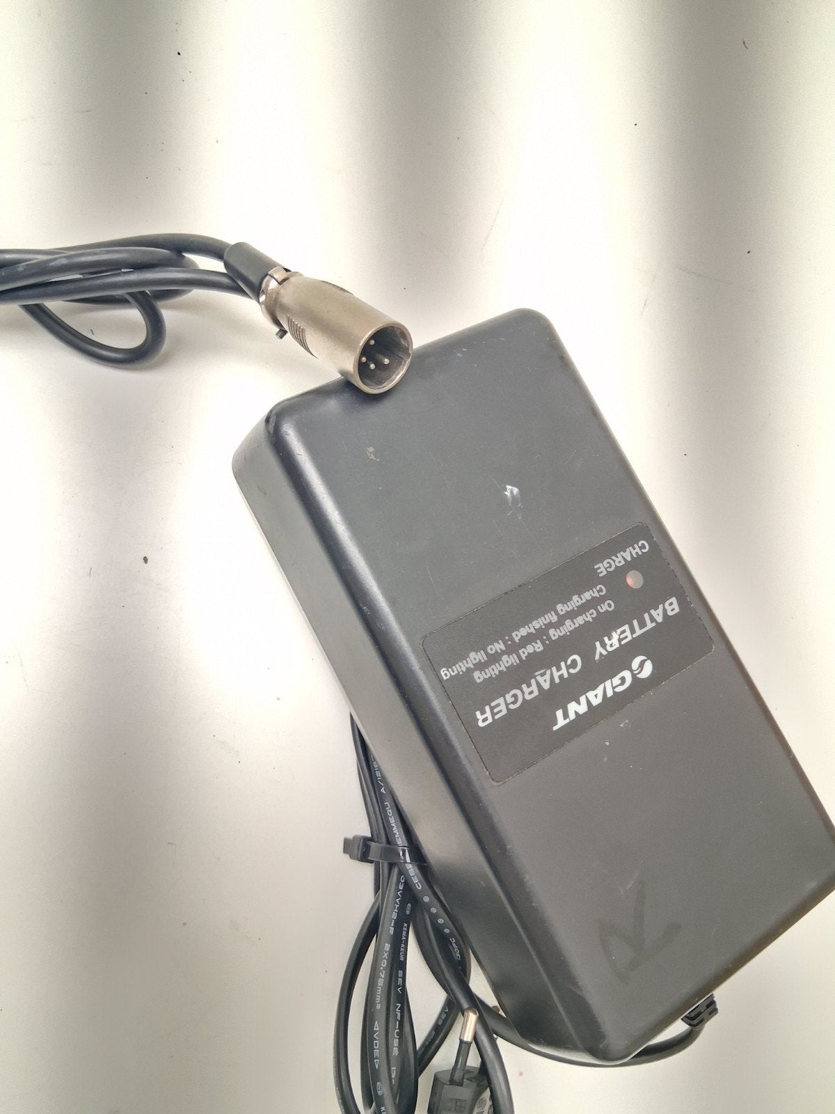 Giant Oplader 4 pins 29.2 V, Verzenden, Zo goed als nieuw