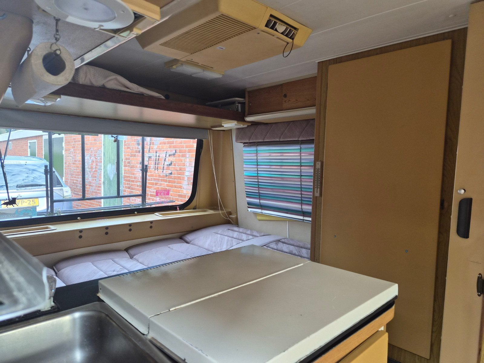 Foto 16 van BENZINE AUTOMAAT WINNEBAGO LE SHARO 2X AIRCO
