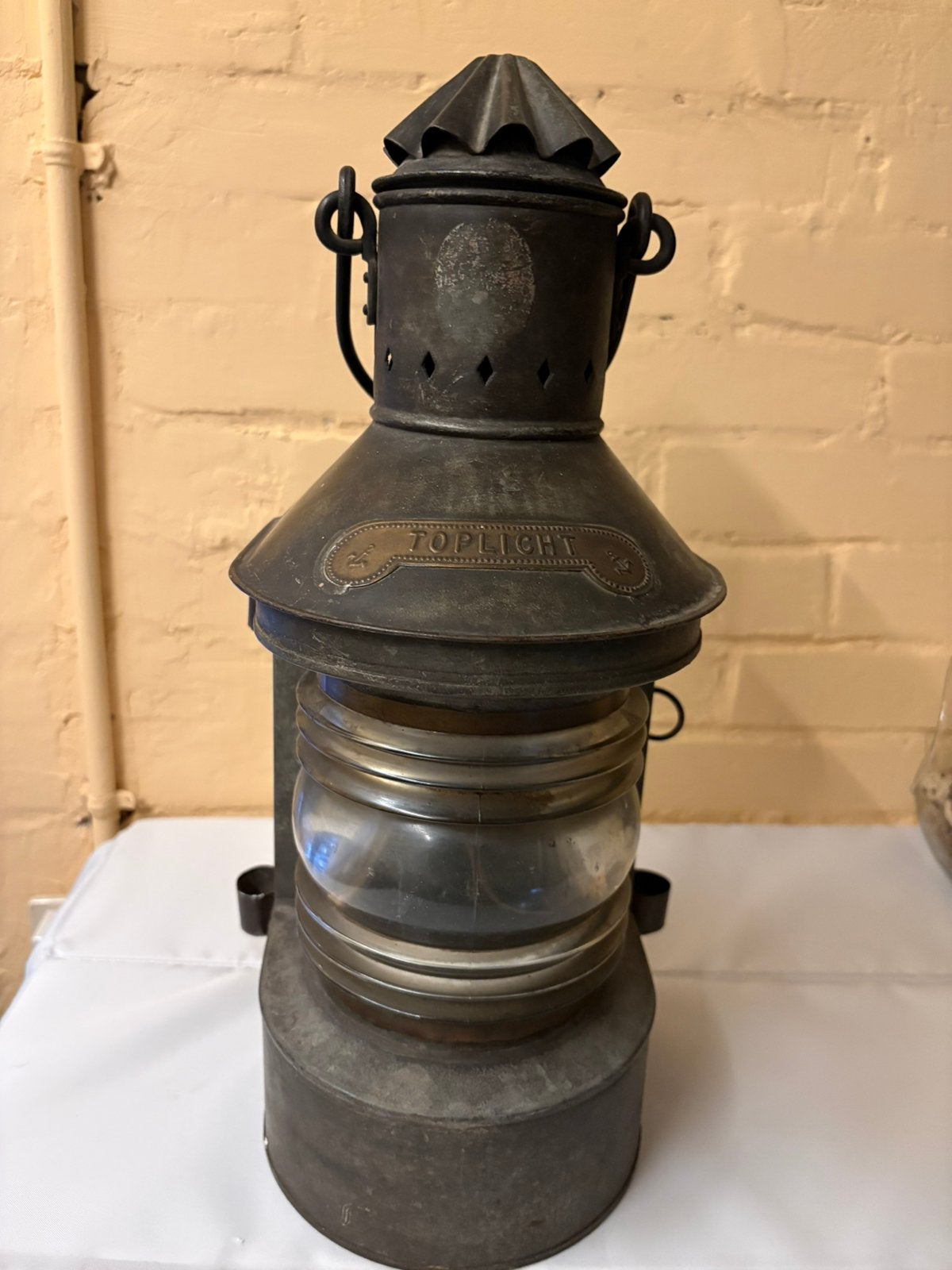 Antieke lamp, Ophalen, Zo goed als nieuw, Motorboot of Zeilboot, Gebruiksvoorwerp