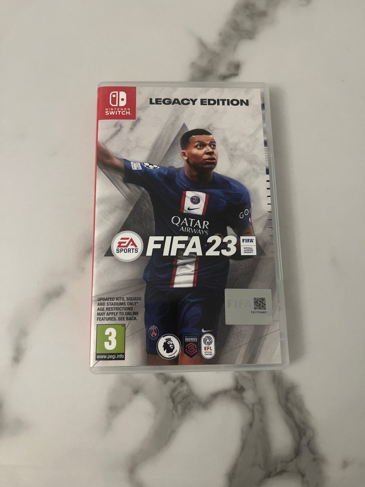 FIFA 23 Legacy Edition nitendo switch, Spelcomputers en Games, Games | Nintendo Switch, Ophalen, Nieuw, Eén computer, Sport