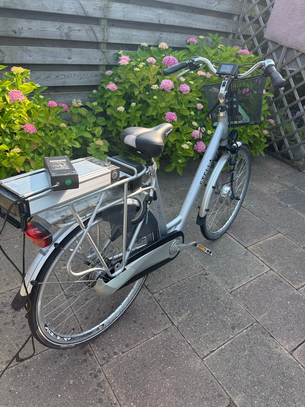 Defecte! Stella Milano elektrische fiets met defect display, Fietsen en Brommers, Gebruikt, 51 tot 55 cm, 30 tot 50 km per accu