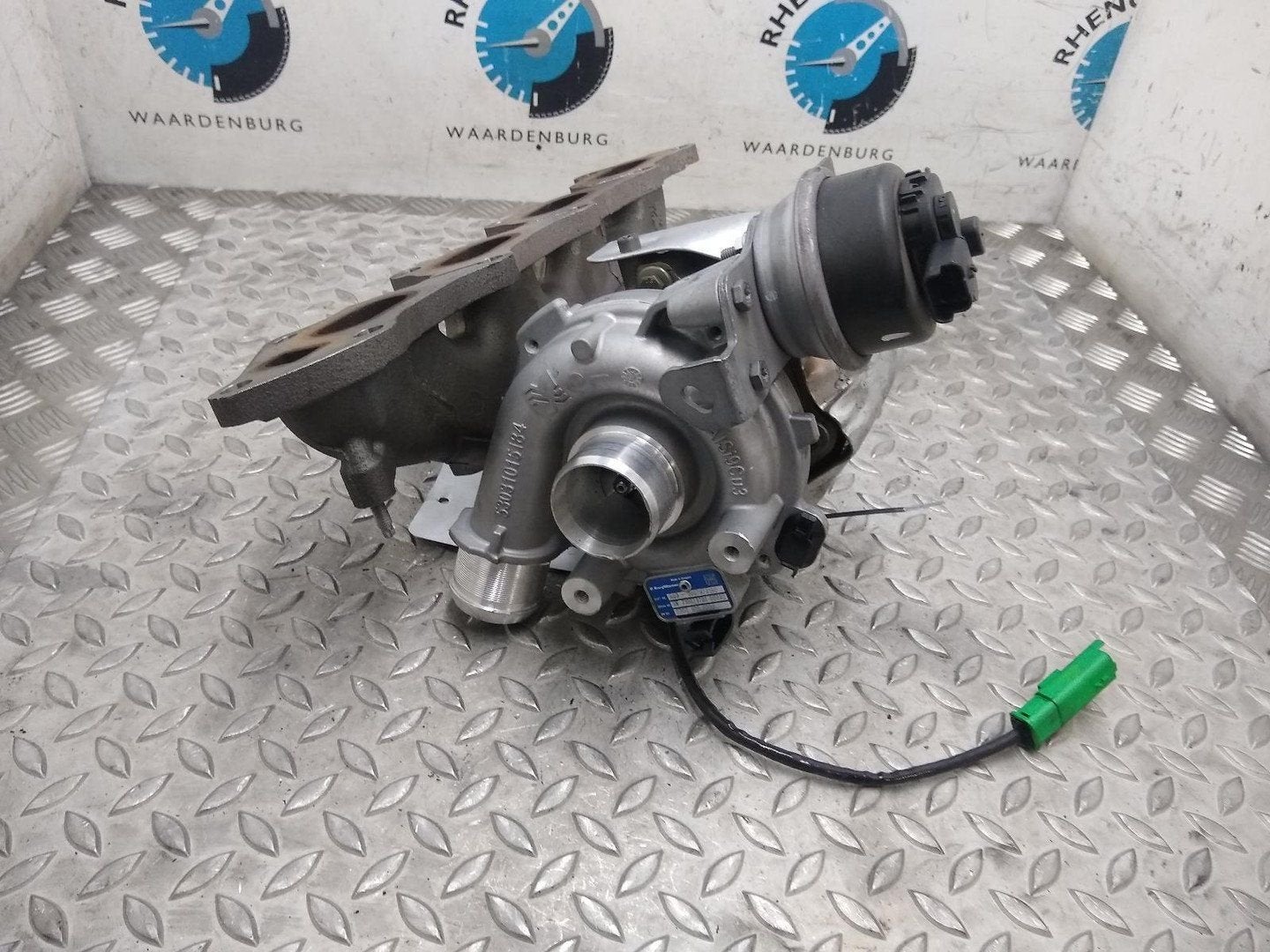 FORD S-MAX TURBO 2017, Ophalen of Verzenden, Gebruikt, Stiba lid