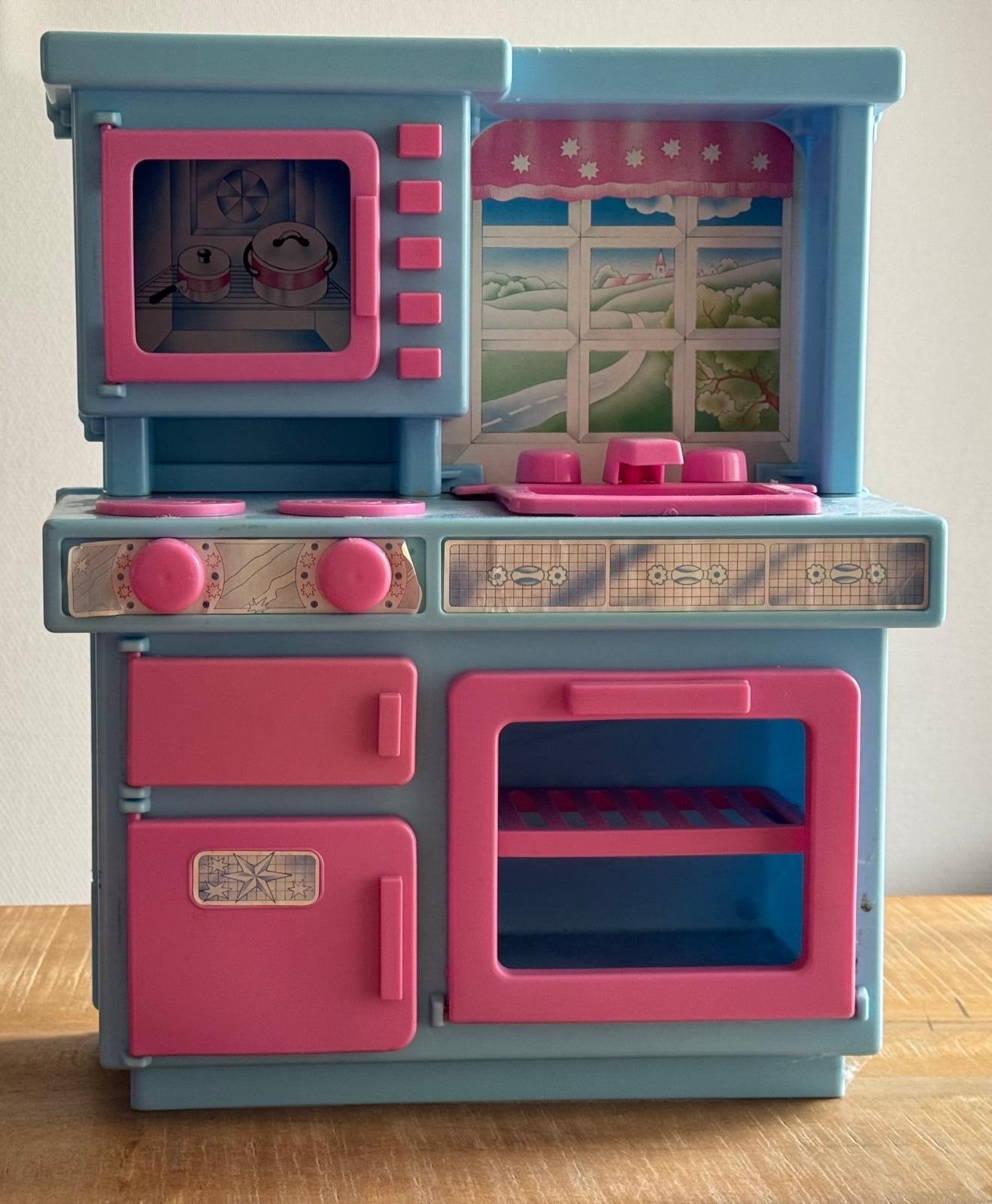 Vintage speelgoedkeuken met theeservies, Ophalen, Gebruikt, Jongen of Meisje