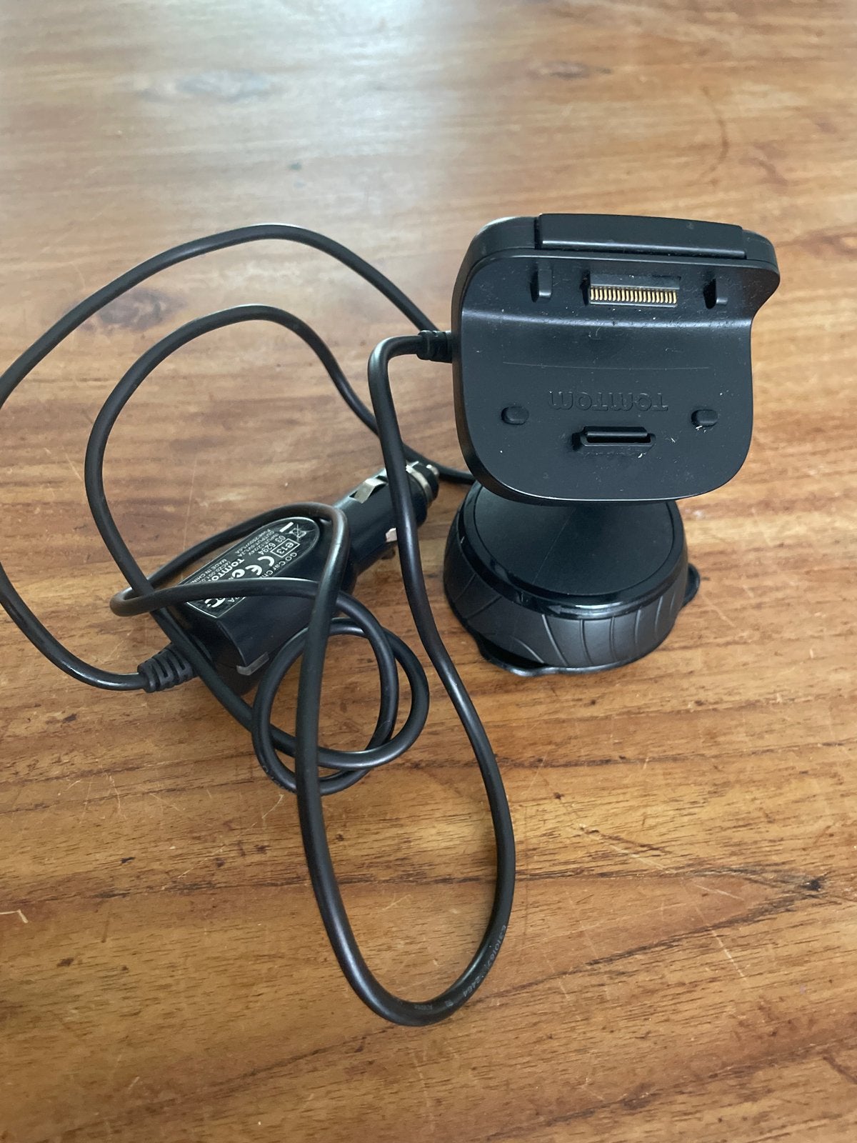 TomTom autohouder met oplader, Auto diversen, Autonavigatie, Gebruikt, Ophalen