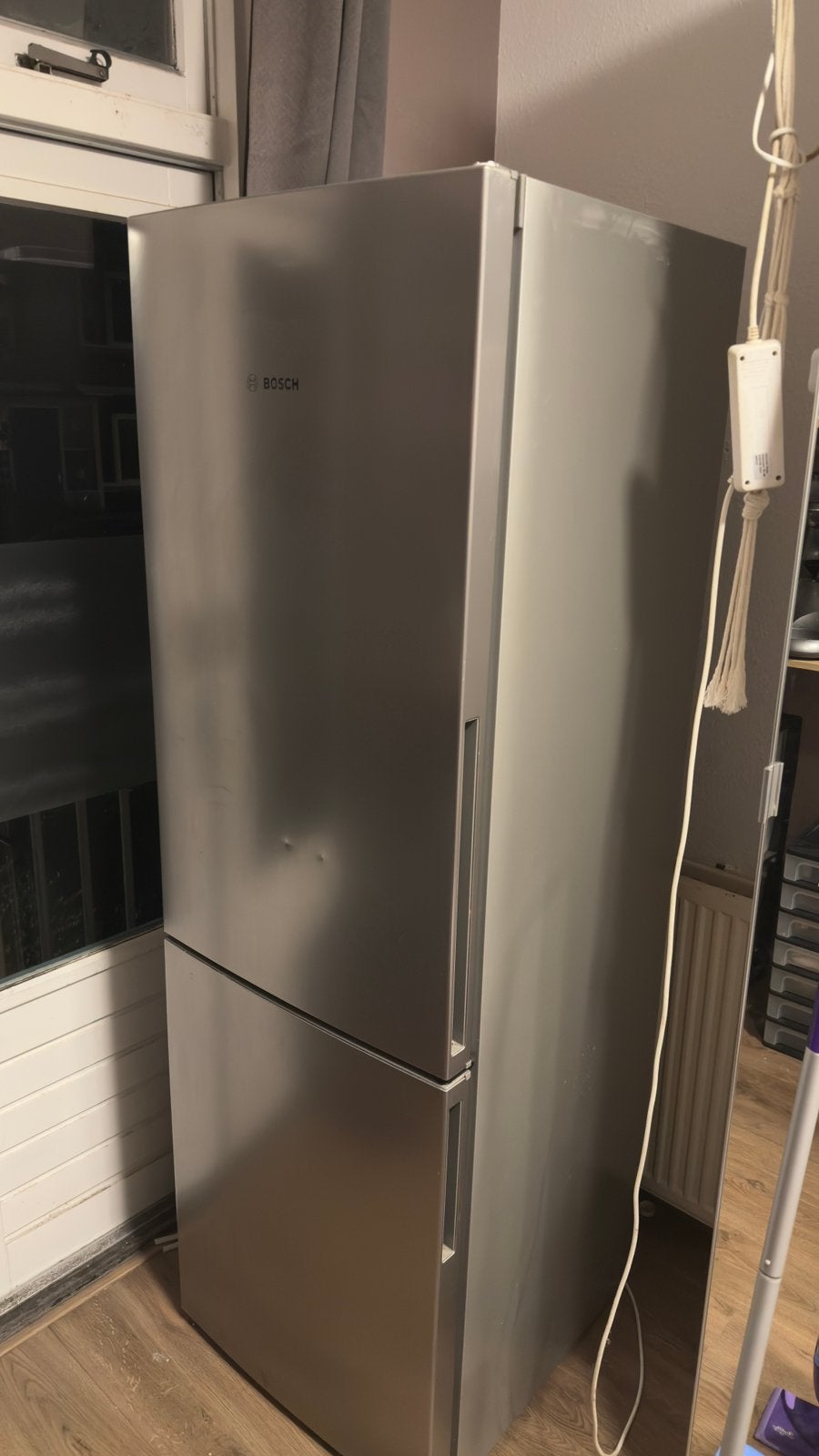 Bosch koelkast, Ophalen, 200 liter of meer, 60 cm of meer, Met aparte vriezer