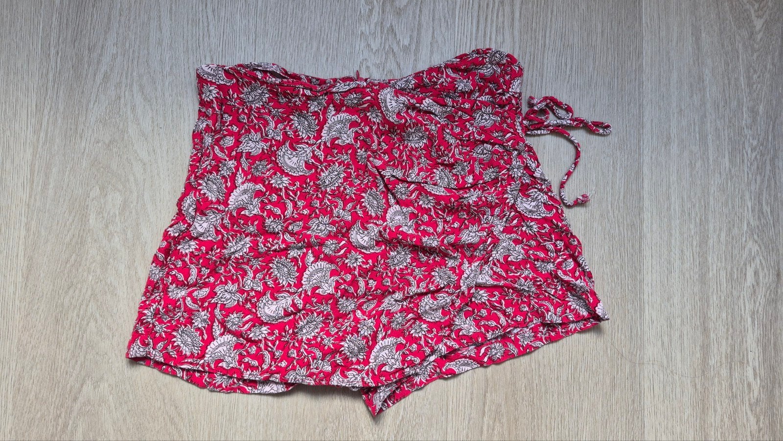 Zara rode skort met bloemenprint, Maat 38/40 (M), Kort, Verzenden, Zara