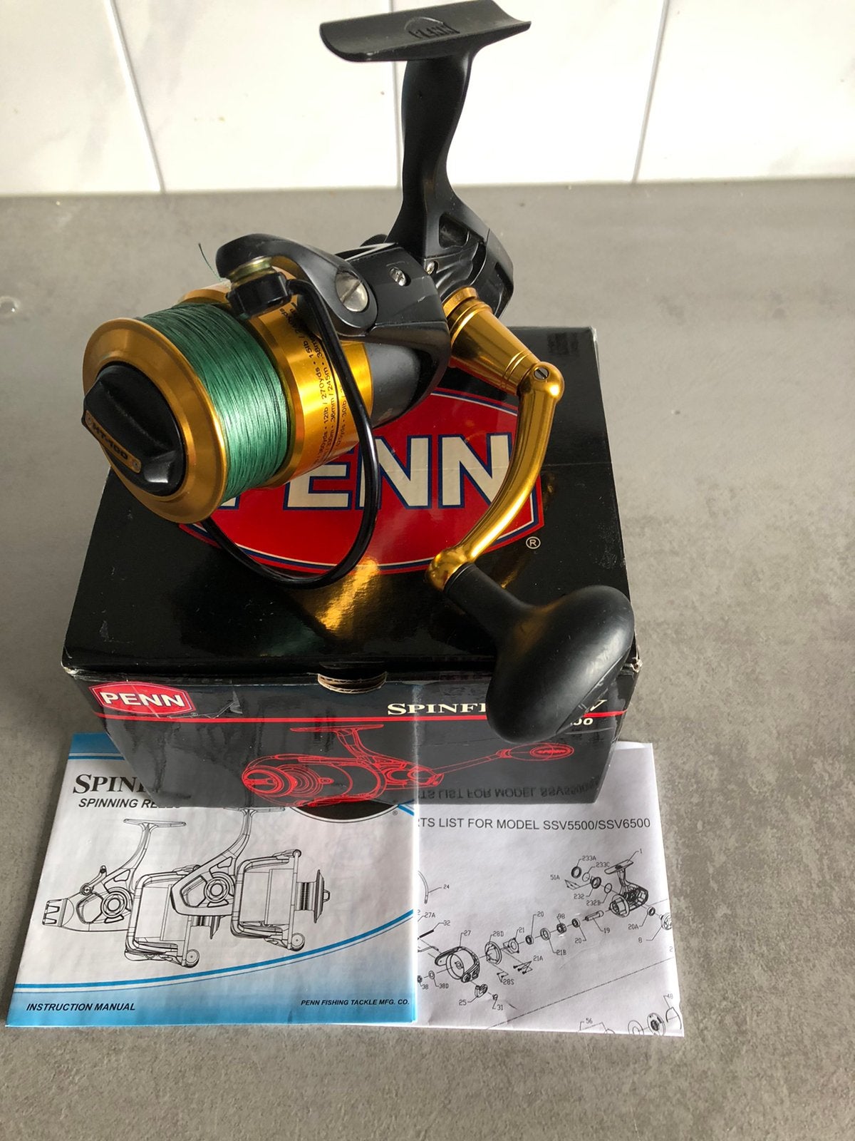 PENN pilker/makreel set 140gr+ spinfisher ssv5500, Ophalen of Verzenden, Zo goed als nieuw, Complete set