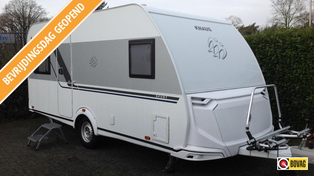 Knaus Sport 450 FU, Caravans en Kamperen, Caravans, Rondzit, Overige typen, Schokbreker, 4 tot 5 meter