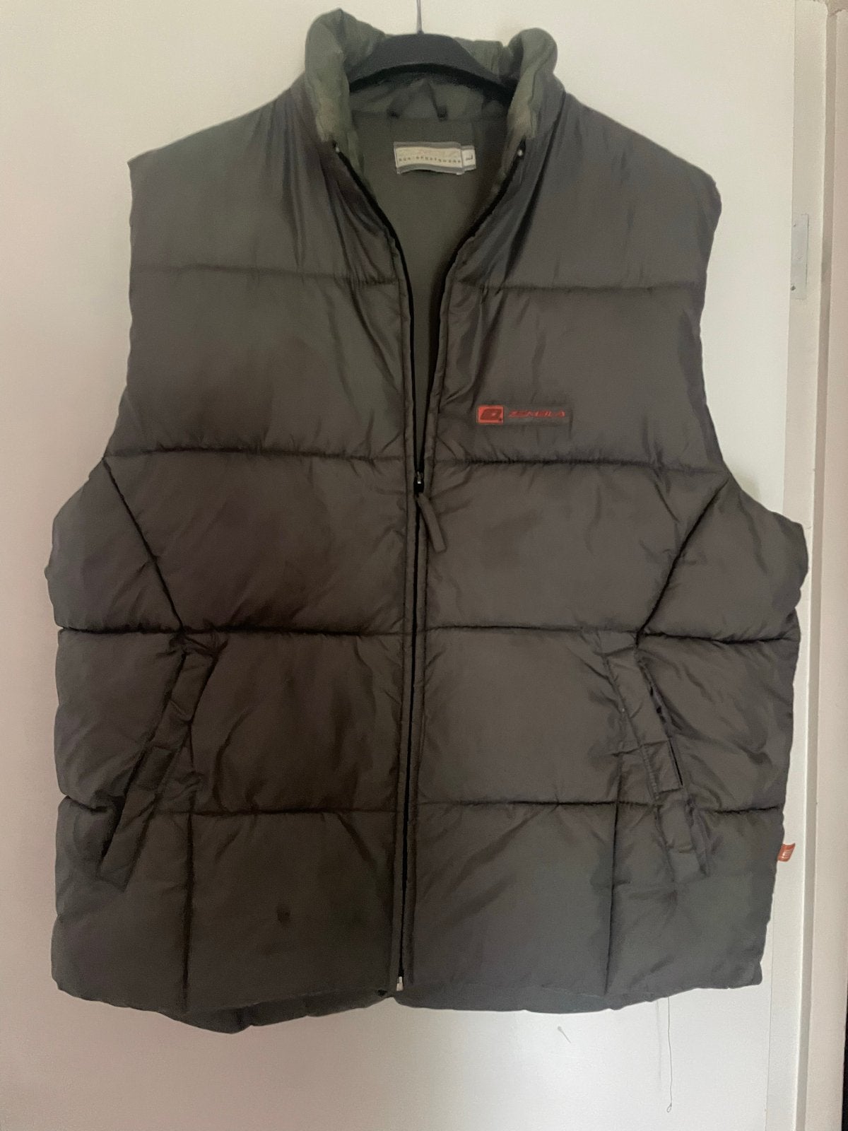 Zembla Bodywarmer Maat L - Comfortabel en Stijlvol, Kleding | Dames, Ophalen of Verzenden, Gedragen, Maat 42/44 (L), Groen