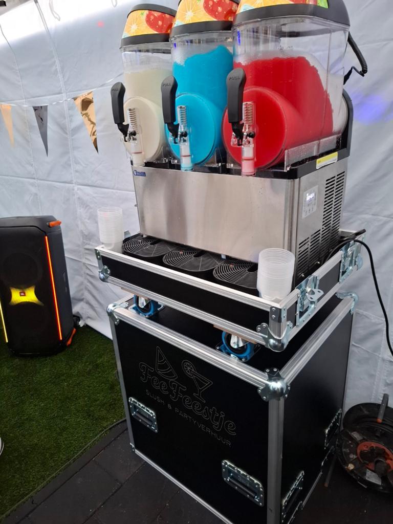 Slushmachine 3x12L te huur. Elk feest een succes!, Ophalen, Overige