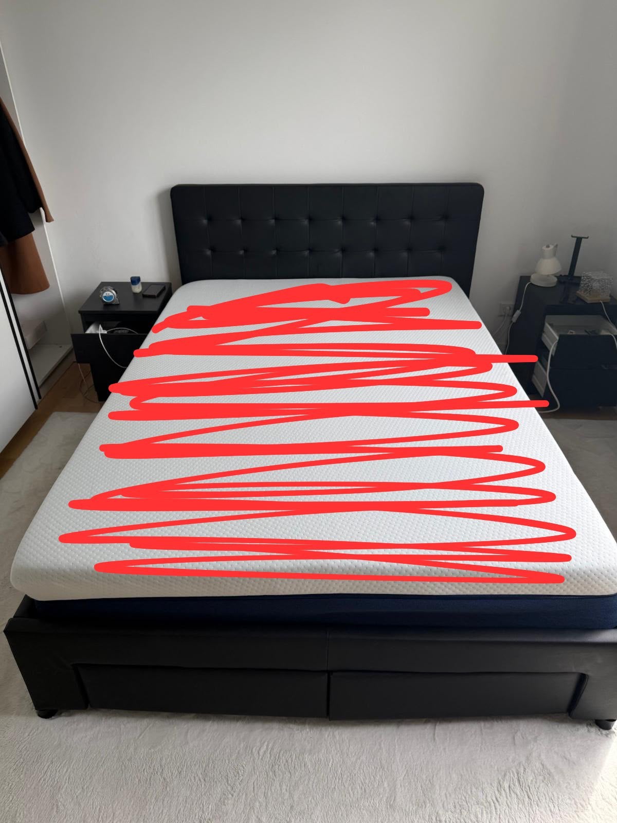 Bedframe (ZONDER MATRAS), Ophalen, Zwart, 140 cm, Zo goed als nieuw