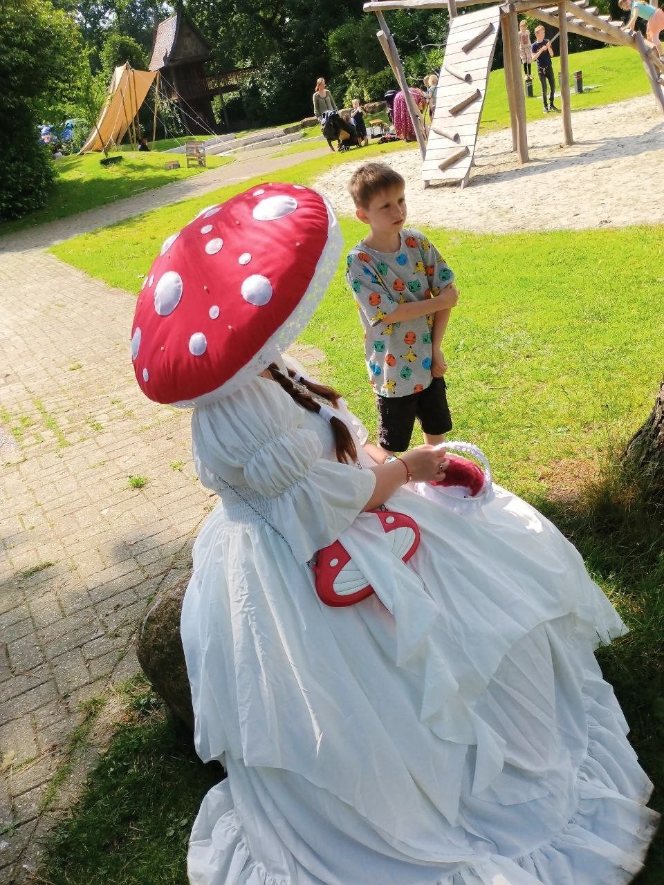 Cosplay Paddenstoel Kostuum: Jurk, Handgemaakte Hoed, Tas &, Ophalen of Verzenden, Zo goed als nieuw, Overige thema's, Kleding