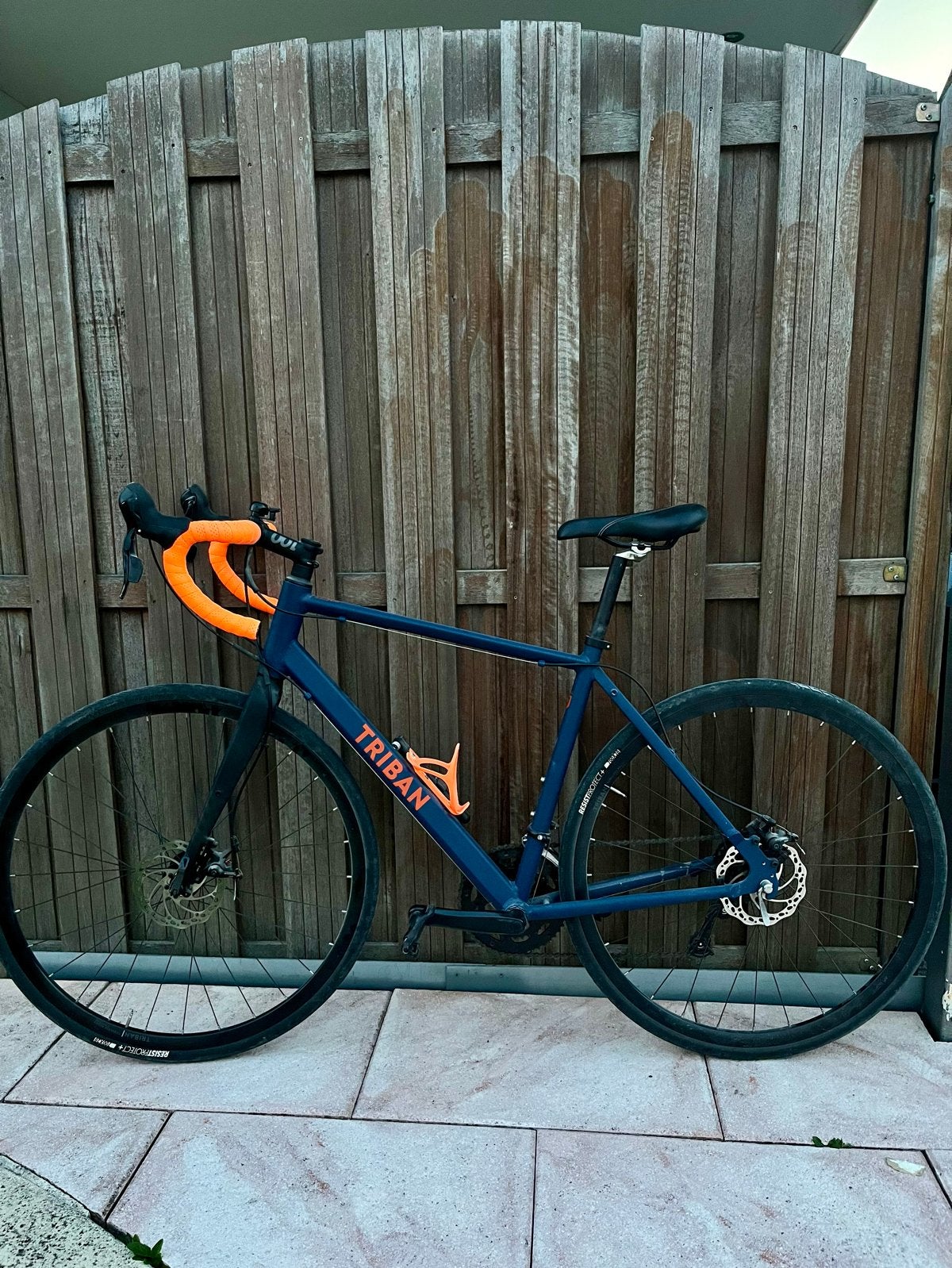 Racefiets Triban, Fietsen en Brommers, Fietsen | Racefietsen, Minder dan 10 versnellingen, Aluminium, Zo goed als nieuw, Dames