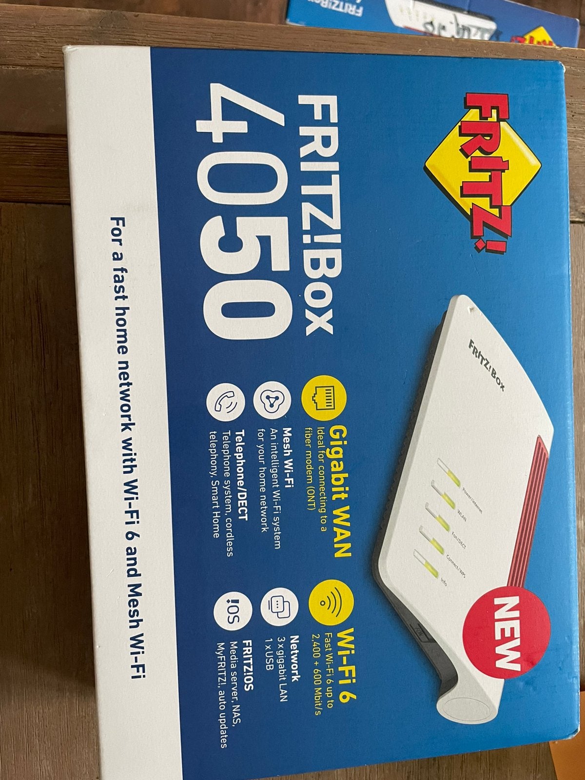 Fritzbox 4050 *NIEUW IN DOOS*, Ophalen of Verzenden, Nieuw, Router met modem