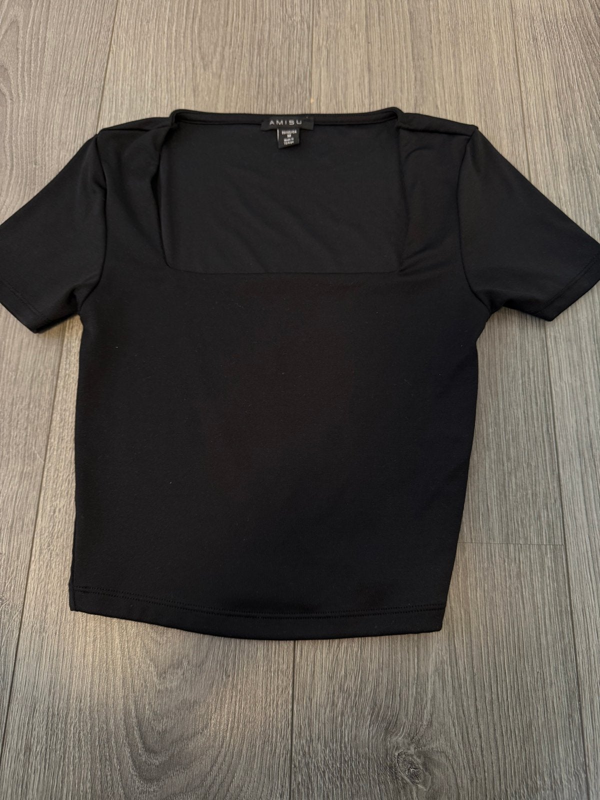 Zwart topje met korte mouwen en vierkante hals - Maat M, Kleding | Dames, Maat 38/40 (M), Zwart, Ophalen of Verzenden, Korte mouw