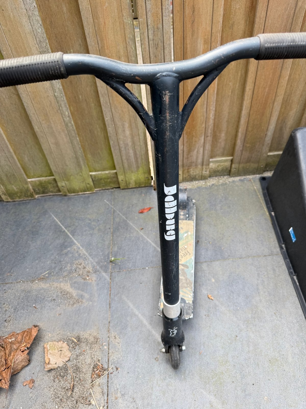 Stuntstep met camouflage design, Fietsen en Brommers, Steps, Ophalen, Gebruikt, Gewone step