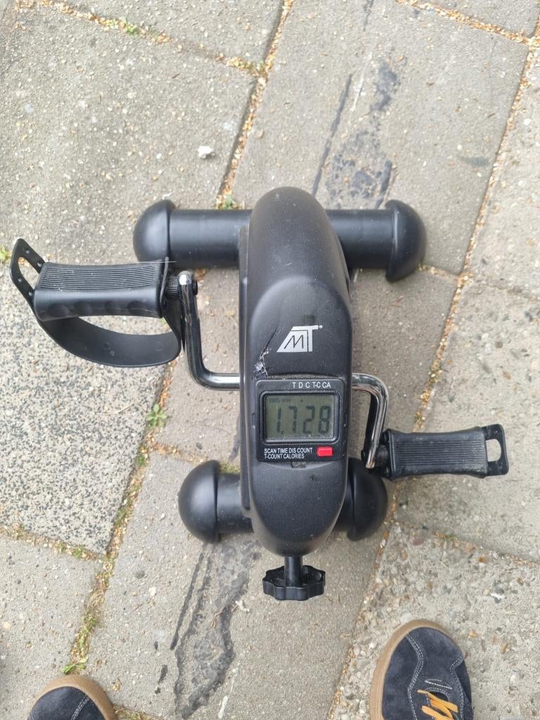 Compacte mini stoelfiets zitfiets - Ideaal voor thuisgebruik, Gebruikt, Ophalen of Verzenden, Metaal, Stoelfiets