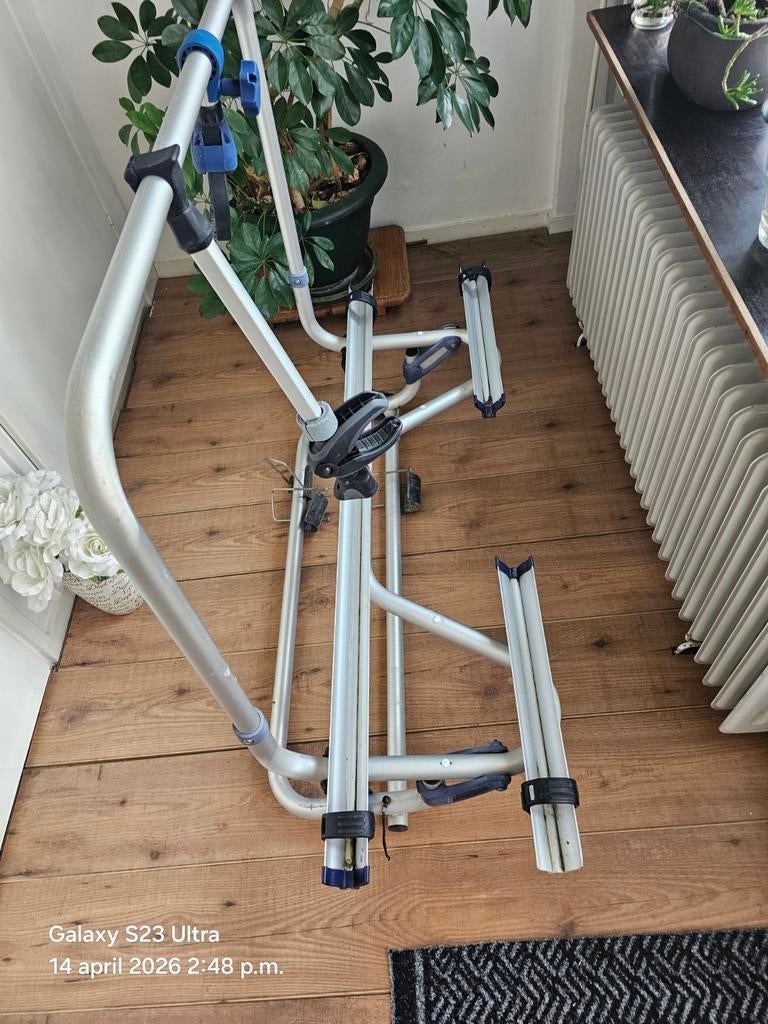 Thule kantelbaar fietsendrage, Ophalen, Zo goed als nieuw