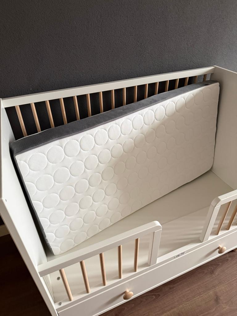 IKEA HIMLAVALV 3D matras voor babybed 60x120 cm, Ophalen, Zo goed als nieuw, Ledikant