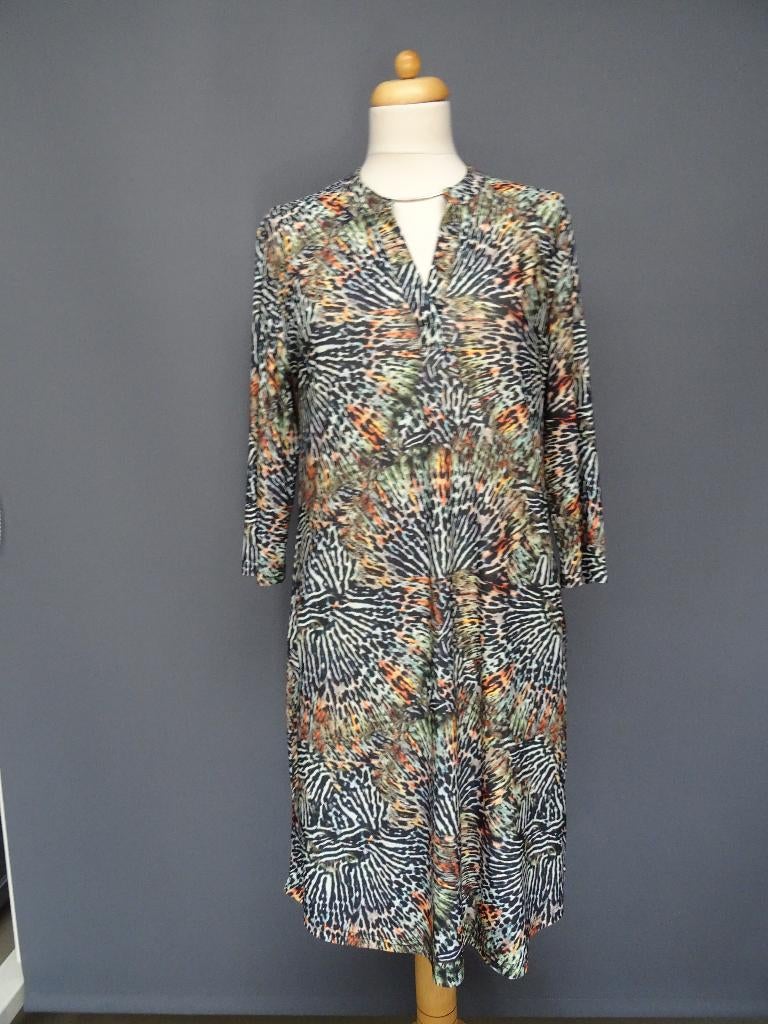 ANGELLE MILAN maat M, jurk van elastisch materiaal., Maat 38/40 (M), Overige kleuren, Angelle Milan, Ophalen of Verzenden