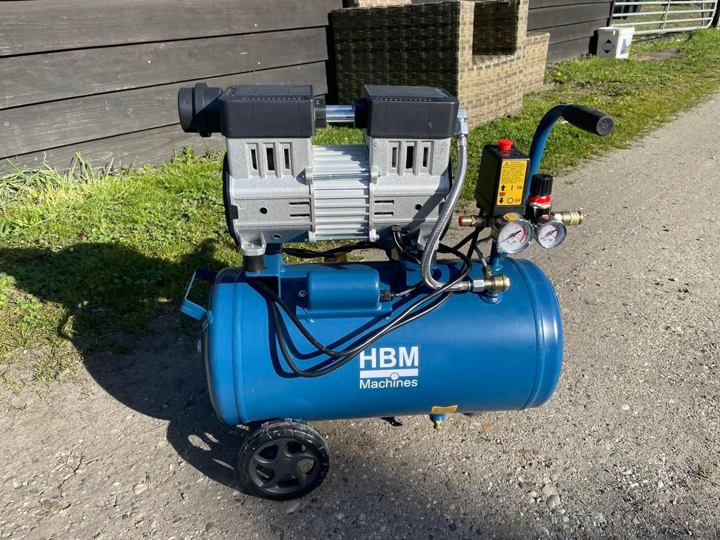 HBM 24L low noise, olievrije compressor, Ophalen, 6 tot 10 bar, Zo goed als nieuw, Minder dan 200 liter/min