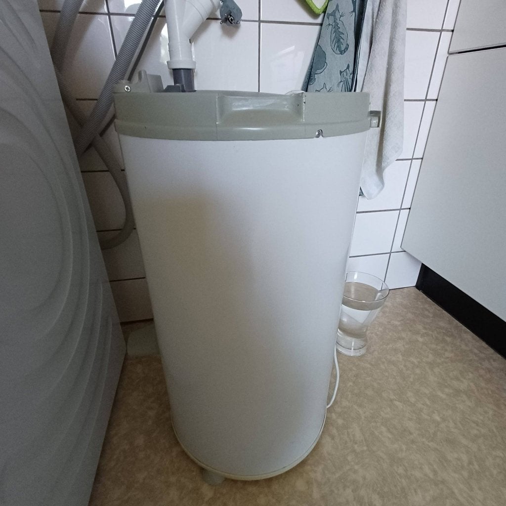 AEG centrifuge, Ophalen, Gebruikt, Minder dan 85 cm, 4 tot 6 kg