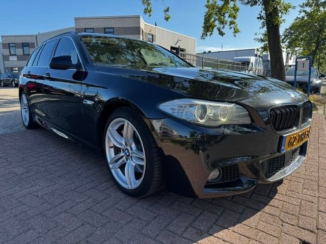 BMW 5 Serie Touring 535i High Executive M-Edition Automaat Z, Auto's, BMW, Automaat, Euro 5, Achterwielaandrijving, Gebruikt