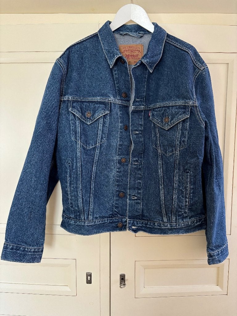 Prachtig spijkerjack, Levi's L, Maat 52/54 (L), Blauw, Ophalen of Verzenden, Zo goed als nieuw