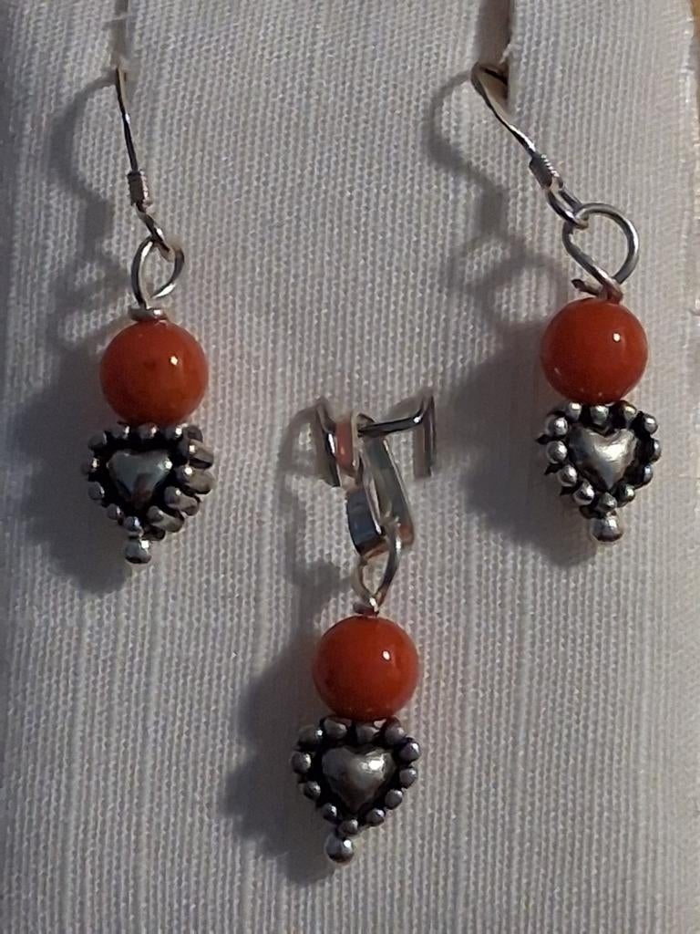 Setje kindersieraden-hanger-oorhangers- met bloedkoraal, Verzenden, Rood