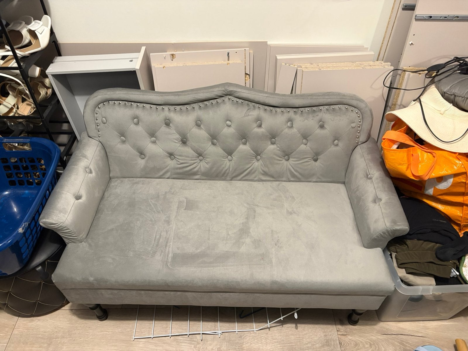 Klein luxe 2-zits bankje – lichtgrijs velvet – NIEUW, Huis en Inrichting, Ophalen, 75 tot 100 cm, Rechte bank, Minder dan 150 cm