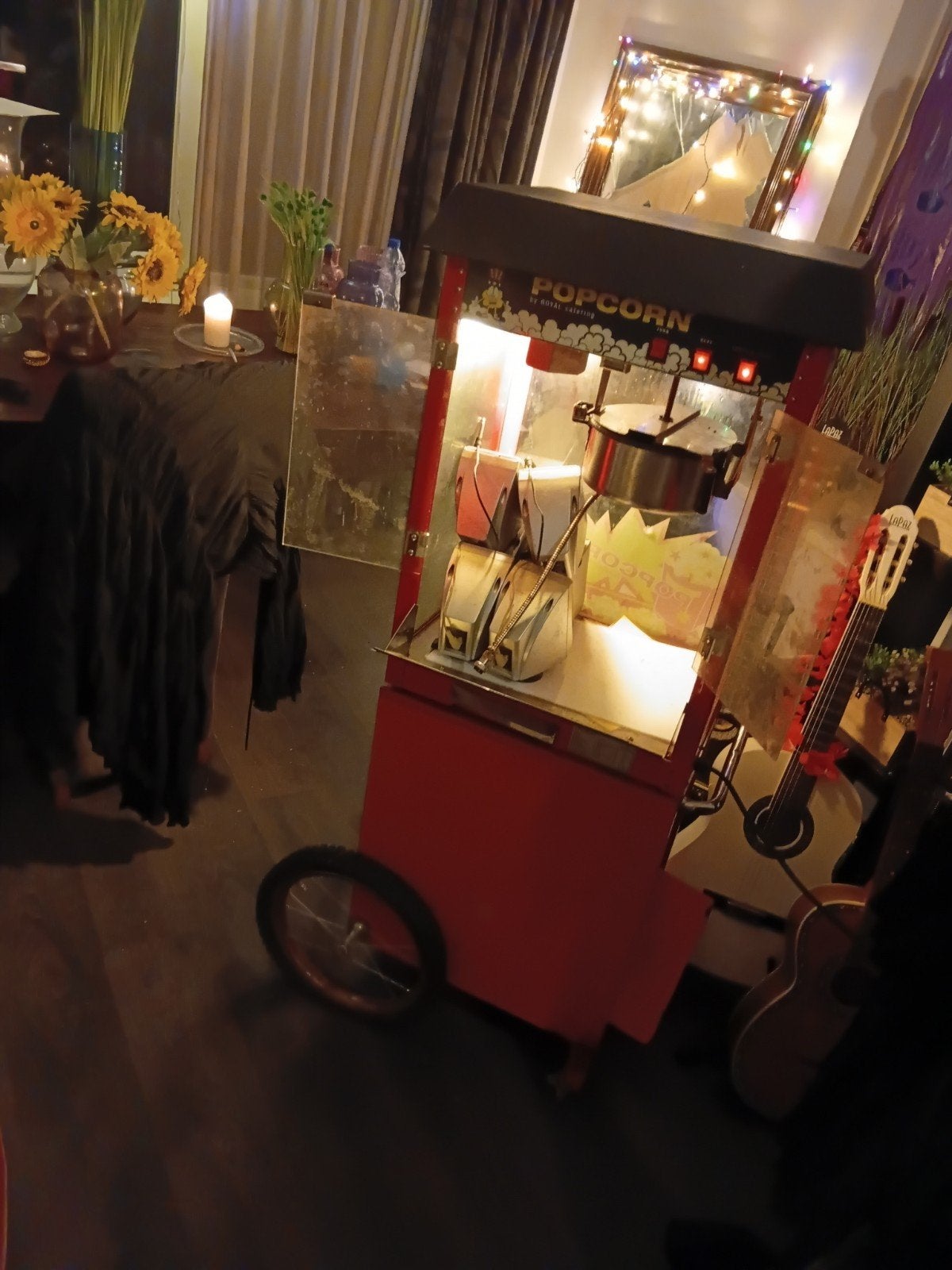 Popcornmachine (defect) en 2 Suikerspinmachines, Ophalen