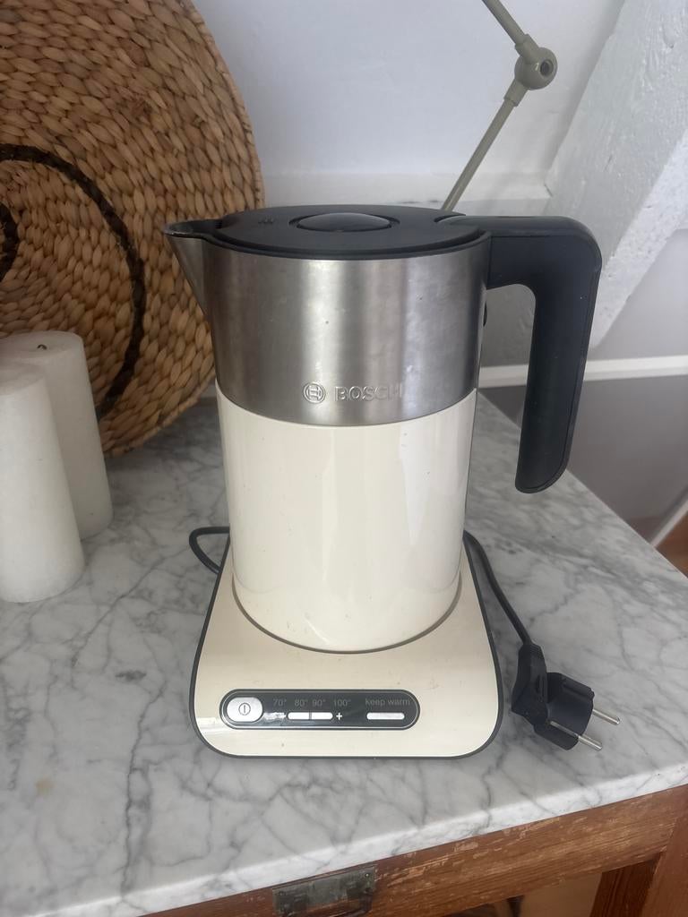 Bosch waterkoker met temperatuurinstelling, Witgoed en Apparatuur, Waterkokers, 1 tot 2 liter, Ophalen, Gebruikt, Draadloos