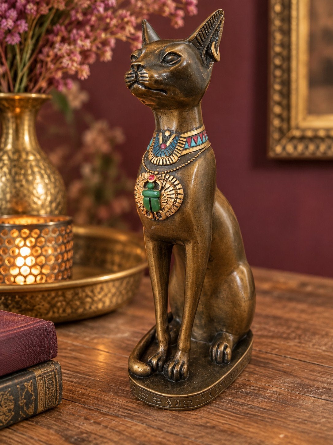 Egyptische kat Bastet beeld - New Hero 900 gram 20cm, Minder dan 20 cm, Ophalen of Verzenden, Beeld, Goud