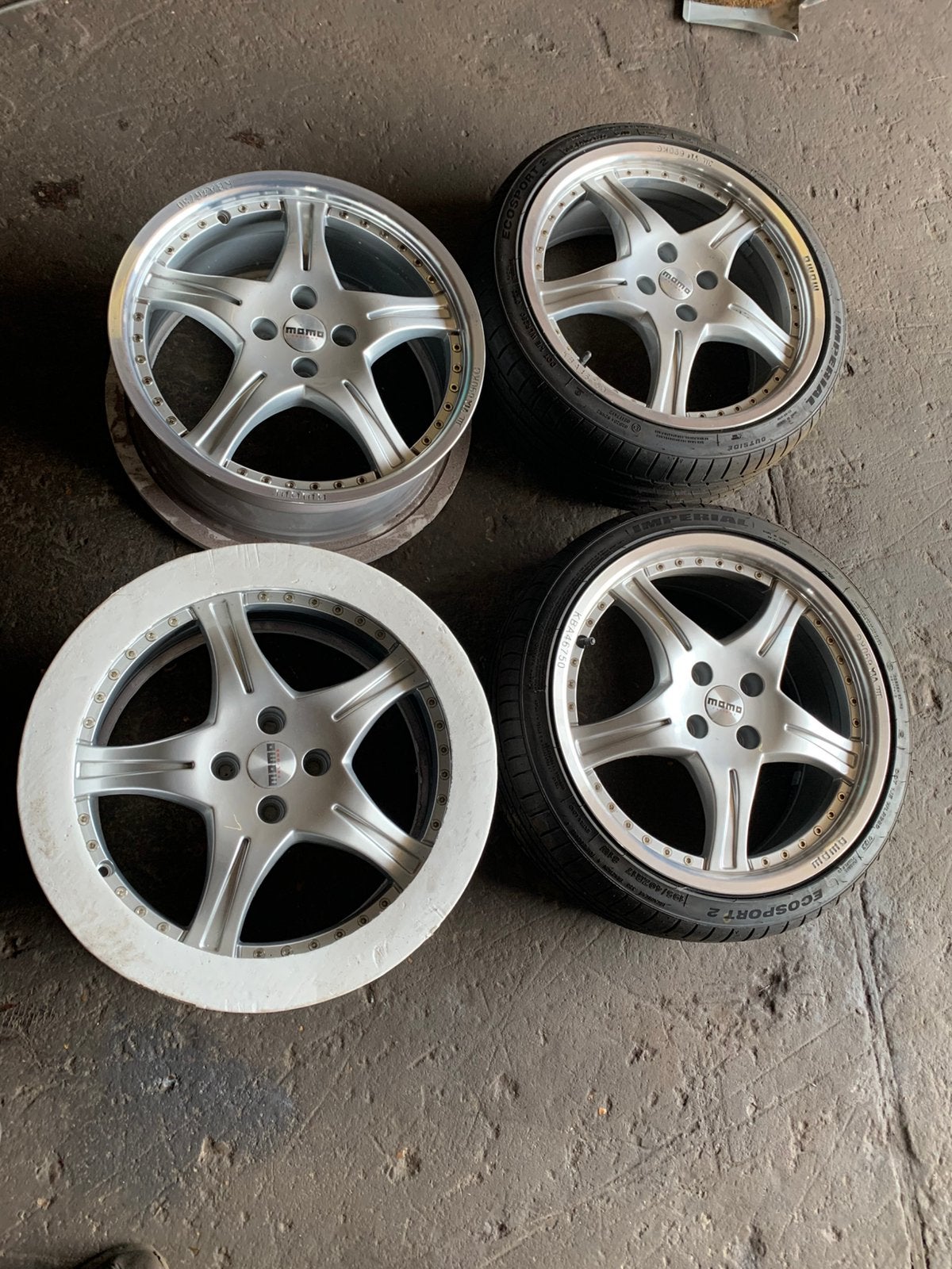 Momo 17 inch 4x100 et35 nieuw lees beschrijving, Auto-onderdelen, Banden en Velgen, Nieuw, 17 inch, Ophalen of Verzenden, Personenwagen